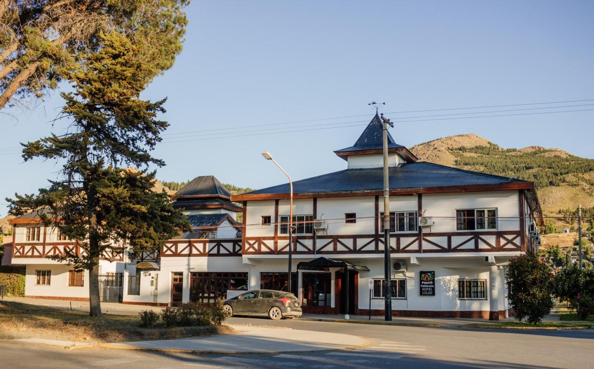 Hotel Pinto Terraza Esquel Bagian luar foto
