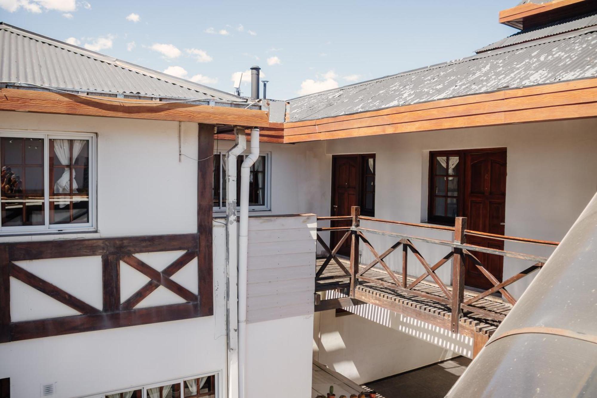 Hotel Pinto Terraza Esquel Bagian luar foto